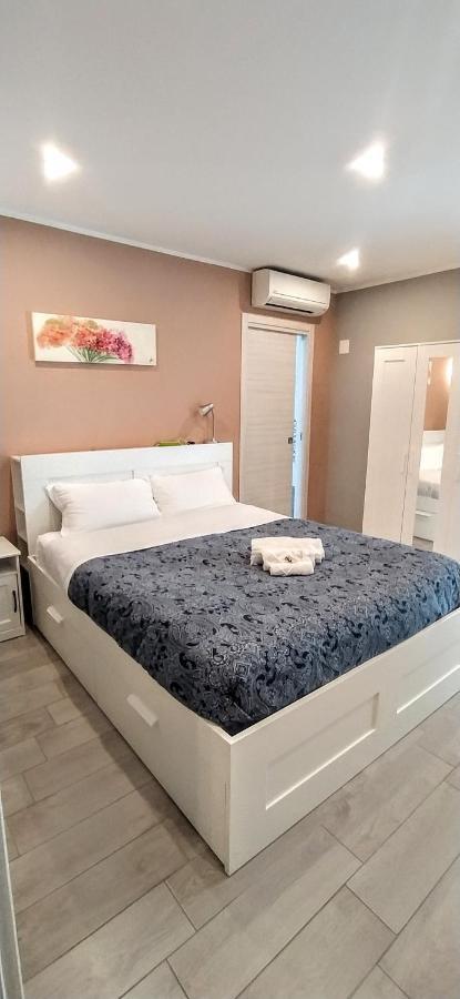 Pretty Tiburtina Room Roma Exterior foto