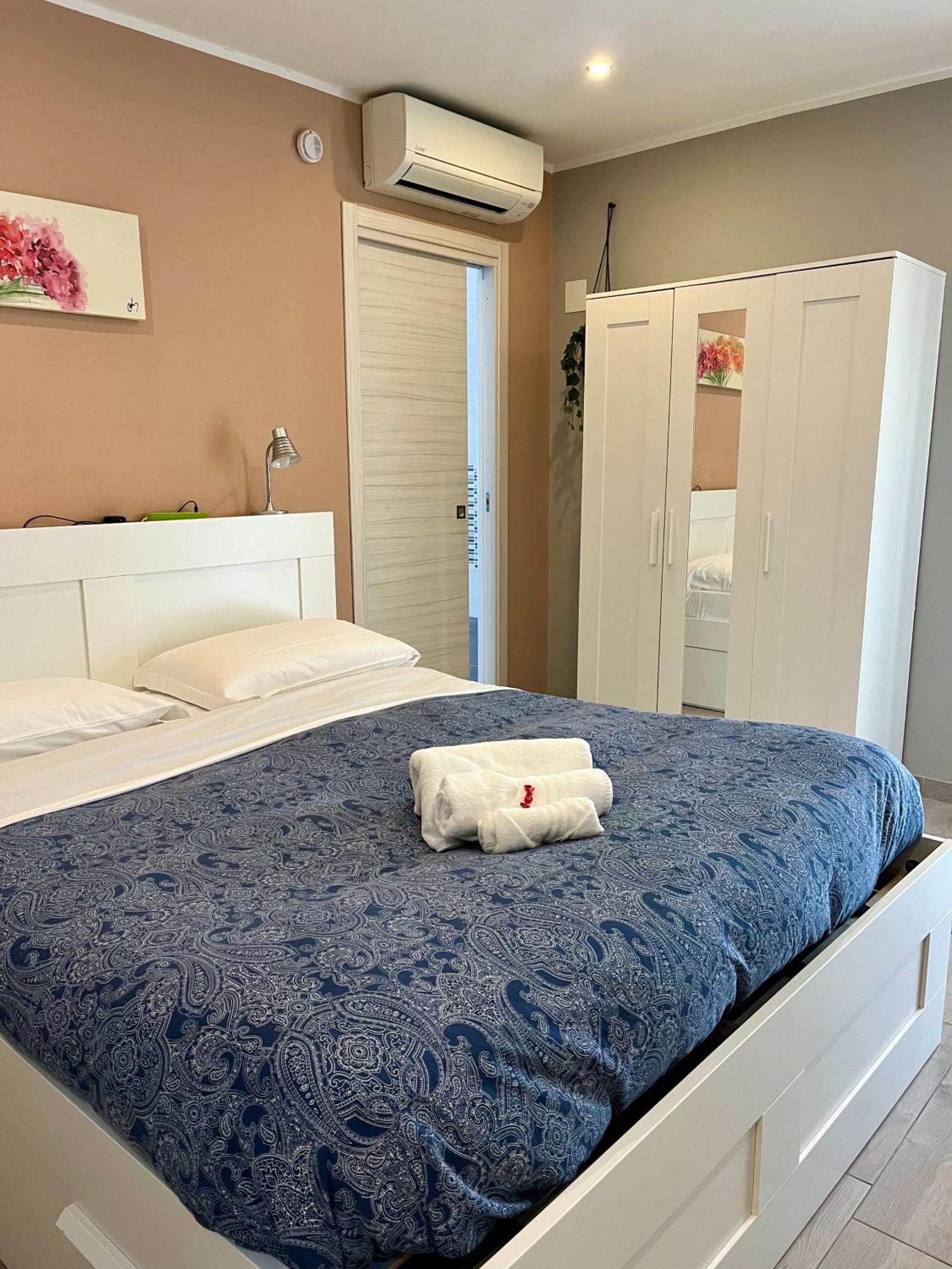 Pretty Tiburtina Room Roma Exterior foto
